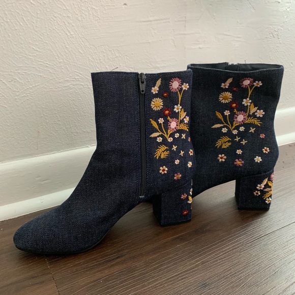 Denim floral booties - Picture 4 of 5